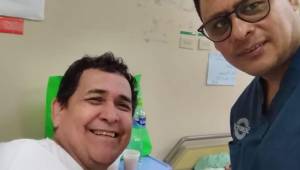 Nahún Espinoza se recupera tras la cirugía cardíaca. Ya salió del hospital en Tegucigalpa.