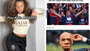 Mbappé es víctima de los memes luego del triunfo 3-2 ante Barcelona. El francés prometió ‘no borrarse’ en la previa, pero no apareció.