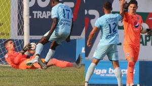 VIDEO: El portero Jonathan Rougier se viste de héroe para atajarle un penal al Olancho FC ante Motagua
