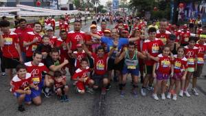 La 46 edición de la Maraton de La Prensa se realiza en el marco de la Feria Juniana. Familias completas volverán a asistir.