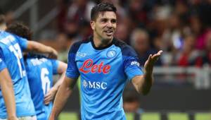 Napoli asaltó San Siro y venció 1-2 al Milán para irse al parón de selecciones como líder de la Serie A.