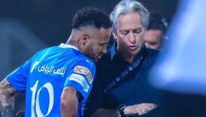 Neymar fue acusado de tener problemas con el DT del Al Hilal, Jorge Jesús.