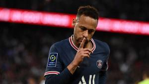 Neymar se pronuncia sobre su futuro profesional y de momento dice que en el PSG nadie le ha comunicado nada.