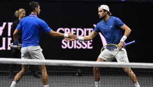 Novak Djokovic y Berrettini si cumplen con el objetivo de ganar en el doble de masculinos.