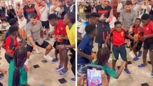 El Kun Agüero se robó todas las miradas con tremendo baile junto con niños en un restaurante de Qatar