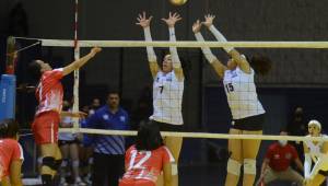 La Selección de Honduras en vóleibol, está mostrando un buen nivel y venció 3-0 a Panamá. Las catrachas siguen invictas.