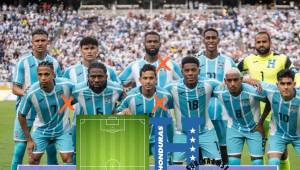 ¡Honduras quiere el primer triunfo! La Bicolor, con bajas importantes para enfrentar a Surinam. Así sería el posible 11 titular de La H. José Molina suma un empate y una derrota en sus primeros dos cotejos.