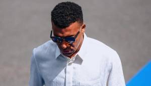 Mbappé ha decidido cortar el vínculo que había mantenido durante años y desde España revelan que el futbolista de Real Madrid estaría cerca de llegar a un nuevo acuerdo.
