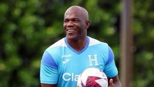 El Rey David Suazo sorprende a todos y reaparece: anunciaron su ‘fichaje’ en los últimos días y ya debutó oficialmente en su nuevo trabajo