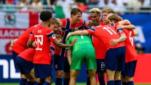 El futbolista de la Selección de Noruega no la pasa nada bien desde que quedaron eliminados de la Copa del Mundo 2026: recibió fuertes amenazas y su esposa explota en redes sociales.