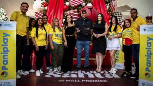 Paniplay.com realizó la entrega oficial de un Hyundai Sedán i10 AT 0 kilómetros durante un evento especial en Mall Premier de Tegucigalpa.