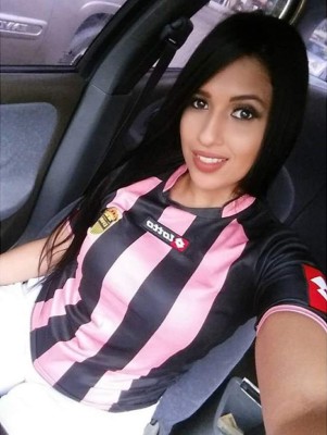 FOTOS: Así festejaron la Copa 12 las guapas aficionadas de Real España