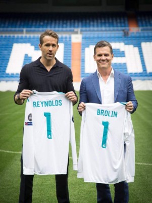 ¡Uno fue portero! Los grandes famosos que son seguidores del Barcelona y Real Madrid