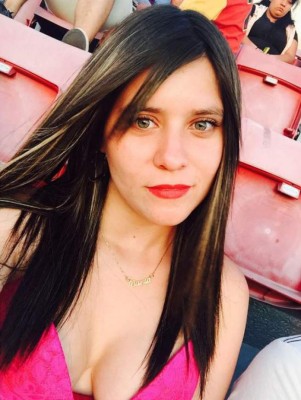 Vania, la sexy hermana del jugador chileno Gary Medel