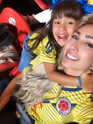 ¡Muñecas! Colombianas y aficionada qatarí enamoran en la Copa América 2019
