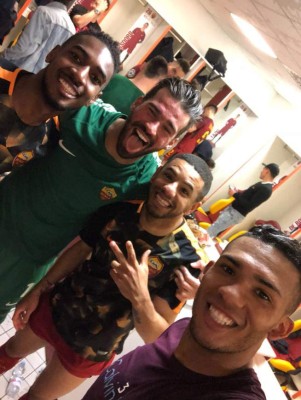 El íntimo festejo de la Roma tras echar al Barcelona de Champions League