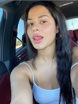 La sexy influencer que publica fotos íntimas con jugador de la NBA que la conquistó en Twitter