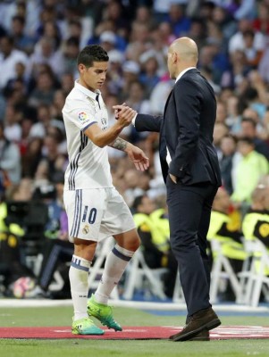 LO QUE NO SE VIO EN LA TV: ¿Despedida de James Rodríguez en el Real Madrid?
