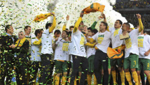 Australia celebró a lo grande su clasificación a Brasil 2014.