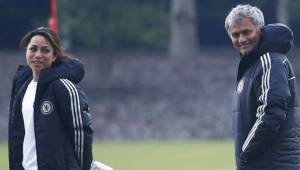 Eva Carneiro fue duramente criticado por el entrenador del Chelsea, José Mourinho.