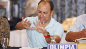 Osman Madrid afirma que Olimpia no cederá si intentan suspenderle el Nacional tras disturbios.