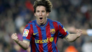 El delantero del Barça Lio Messi, autor de 50 goles en campeonato en 2011-2012, recibió este lunes la Bota de Oro.