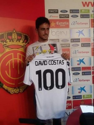 Rambo de León se une al club de los jugadores con números raros en el mundo