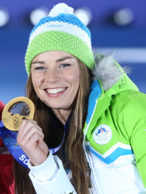 Belleza femenina engalana SOCHI 2014