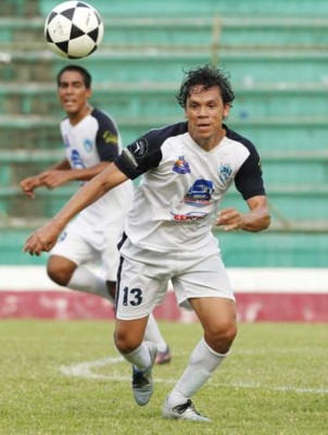 Los 20 jugadores hondureños que creías que estaban retirados y siguen en el fútbol