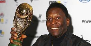 El brasileño Pelé ha recibido miles de mensajes de aliento para que pueda recuperarse de su enfermedad.