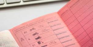 El convenio entre España y Honduras busca facilitar el <b>canje de permisos de conducción.</b>