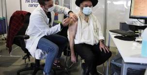 Los países del G7 informaron que multiplicarían su apoyo para que otras naciones ya puedan contar con la vacuna.