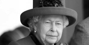 Muere la Reina Isabel a sus 96 años tras siete décadas como monarca y ya se habla de quién será el nuevo rey de Gran Bretaña