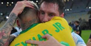 Neymar felicitó a su amigo Lionel Messi por haber conquistado la Copa América 2021.