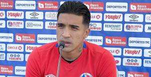 Michael Chirinos reconoce bajo nivel del Olimpia y advierte lo que pasará en la Seleción: “No hay nadie, solo Derek”