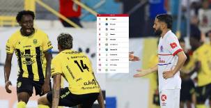 Real España hizo su trabajo y le remontó al Olimpia en el estadio Morazán. Fotos Neptalí Romero.