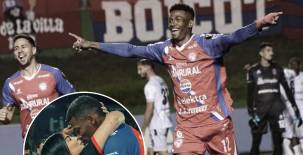 ¡Tremendo problema! En Guatemala jugador tico pidió permiso por muerte de su abuela y el club descubrió su mentira