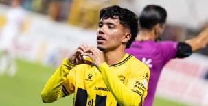 Roberto Osorto aportó con gol y asistencia en la remontada de Real España ante Olimpia en la tercera jornada de las triangulares.