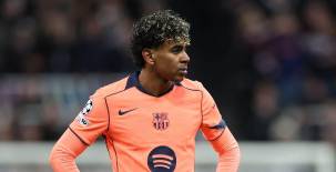 Lamine Yamal se ausentó del último entreno del Barcelona luego de marcar en Champions League.