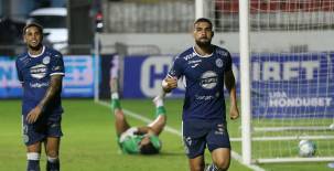 ¡Jhon Kléber de Oliveira desatasca al Motagua en el Nacional y le da un triunfo de liderato sobre Juticalpa FC!