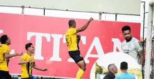 Real España visita al Marathón en el Estadio Yankel Rosenthal de San Pedro Sula. FOTOS: Neptalí Romero | Héctor Paz | Mauricio Ayala.