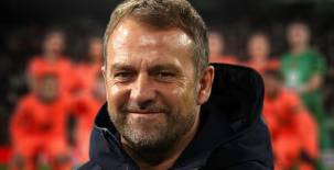 Fue operado desde el pasado 23 de septiembre y este lunes aparece en los entrenamientos del conjunto culé.