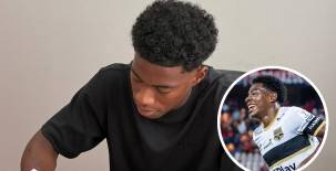 Mario Moncada revela el futuro y nuevo equipo de Dereck: El delantero hondureño deja Colombia