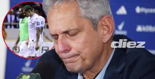 Reinaldo Rueda se rompió en llanto en la conferencia de prensa tras quedar fuera del Mundial 2026. (FOTO: Mauricio Ayala)