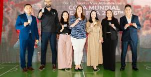 Con mucha emoción se realizó la presentación oficial: Visa, socio oficial de tecnología de pagos de la Copa Mundial de la FIFA 26™, y Banco Atlántida anunciaron la promoción “Con tus Tarjetas Visa Atlántida, vive la Copa Mundial de la FIFA 2026”, una iniciativa que permitirá a los tarjetahabientes del Banco para vivir de cerca la emoción del torneo futbolístico más grande del planeta.