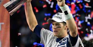 Tom Brady puede ser calificado como el ‘G.O.A.T’, el más grande de todos los tiempos, en su deporte. Nadie ha ganado más que él en el fútbol americano, tanto profesional como universitario.