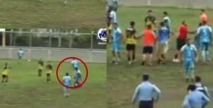 Lamentable: Futbolista agrede con una patada a árbitro en la Liga Mayor de Honduras