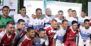 Este viernes 20 de febrero se llevó a cabo el partido entre las leyendas de Honduras y de Choloma. Fotos Mauricio Ayala.