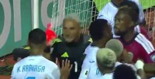 Una intensidad se vivió en los últimos minutos entre catrachos y ticos. Foto captura.