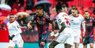 Kervin Arriaga tuvo acción desde el minuto 64 en la valiosa victoria ante el Sevilla y fue clave en el segundo gol. Foto captura de video.